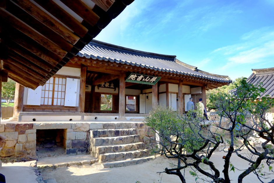 屏山書院（ピョンサンソウォン）